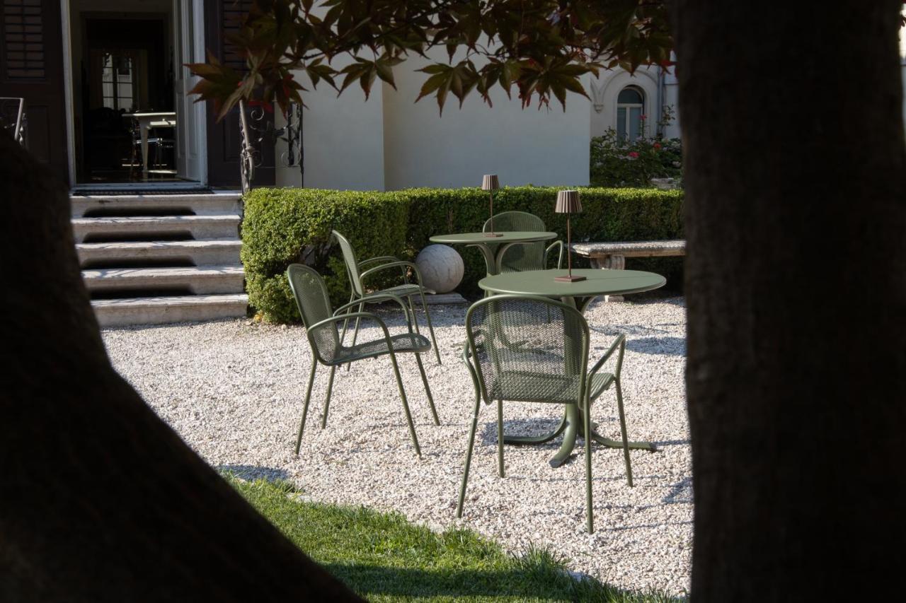 Villa Sizzo Relais B&B 特伦托 外观 照片