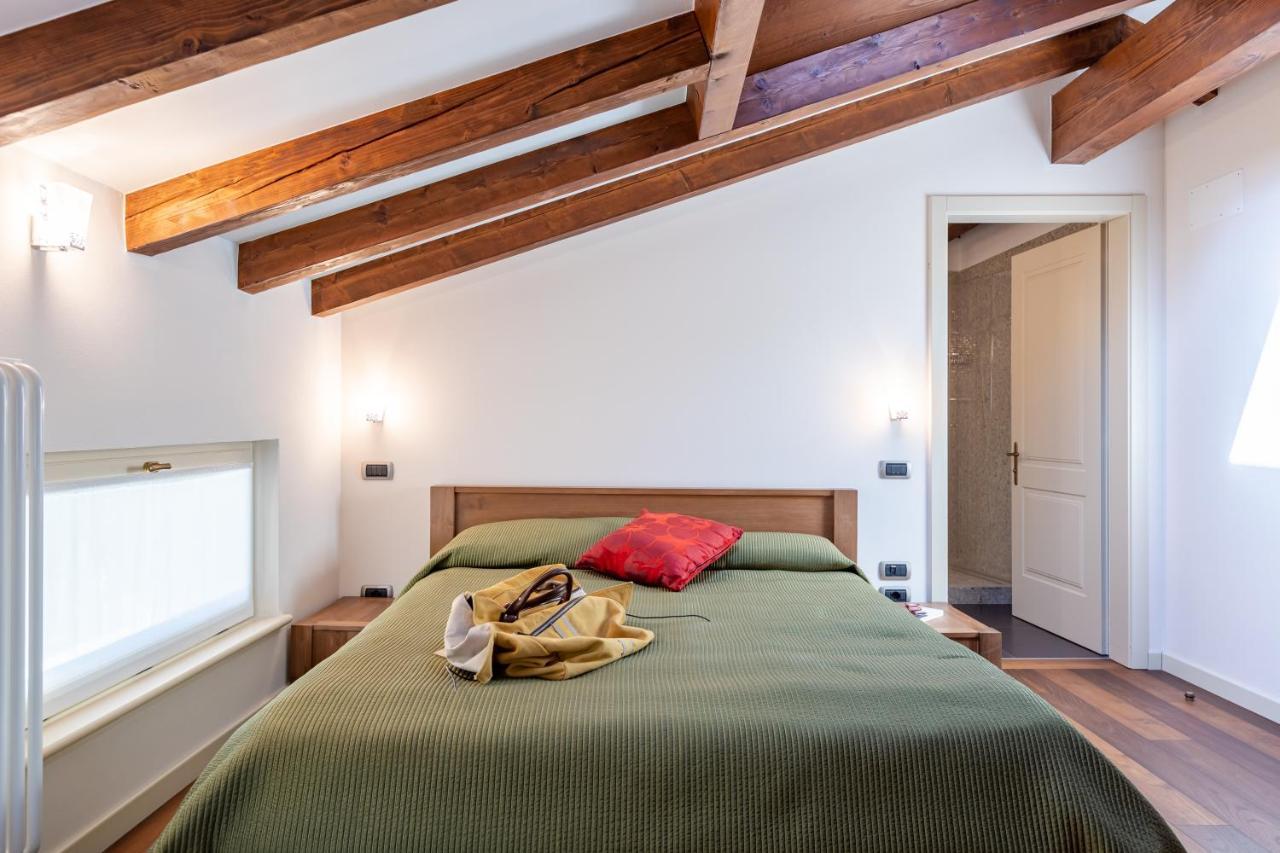 Villa Sizzo Relais B&B 特伦托 外观 照片